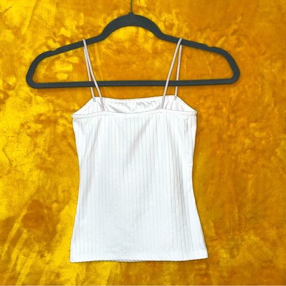 Cherry Ribbed Tank Top - Picture 4 of 5